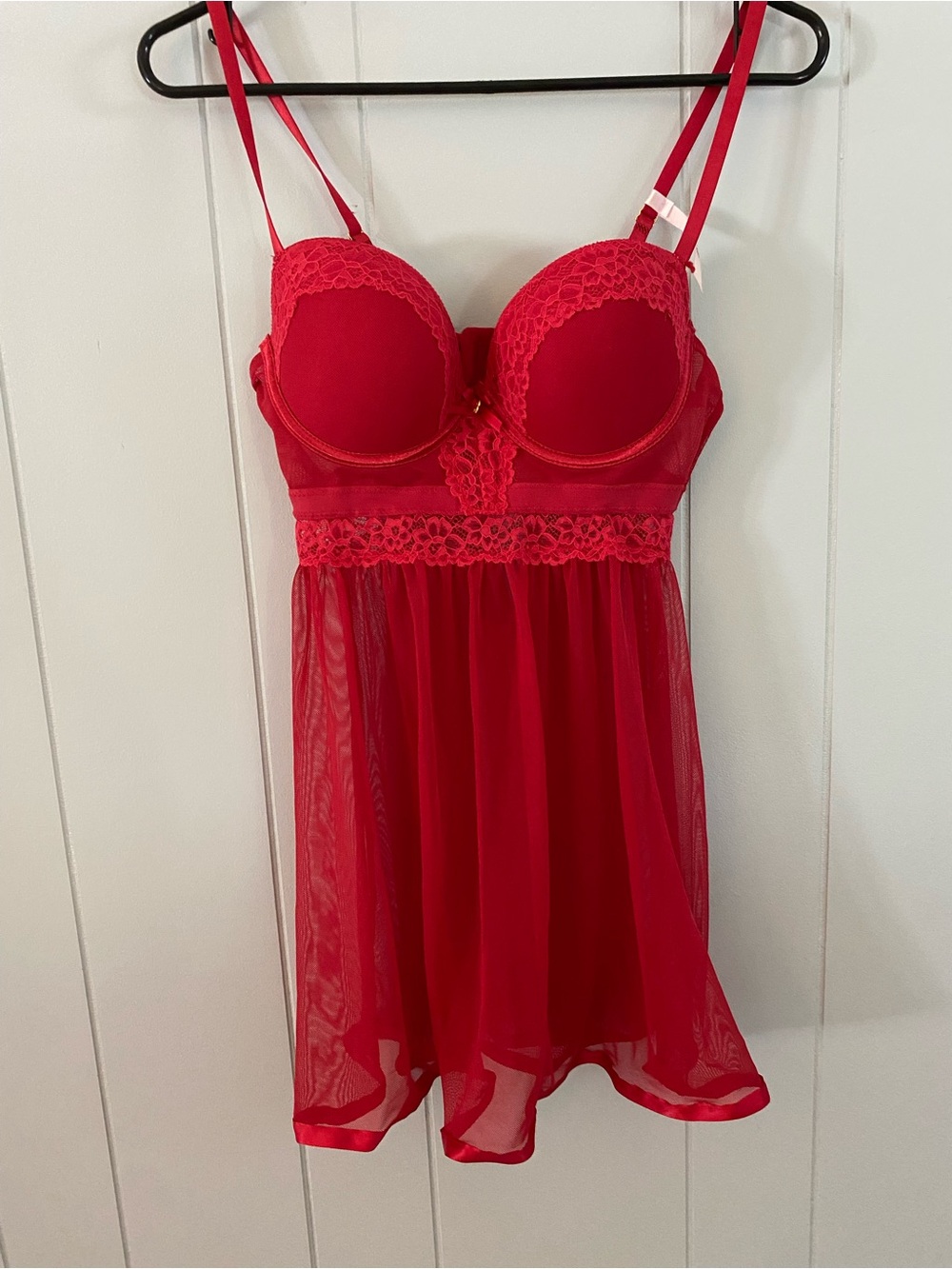 Red Lace Babydoll Chemise Lingerie made by Daisy Fuentes
